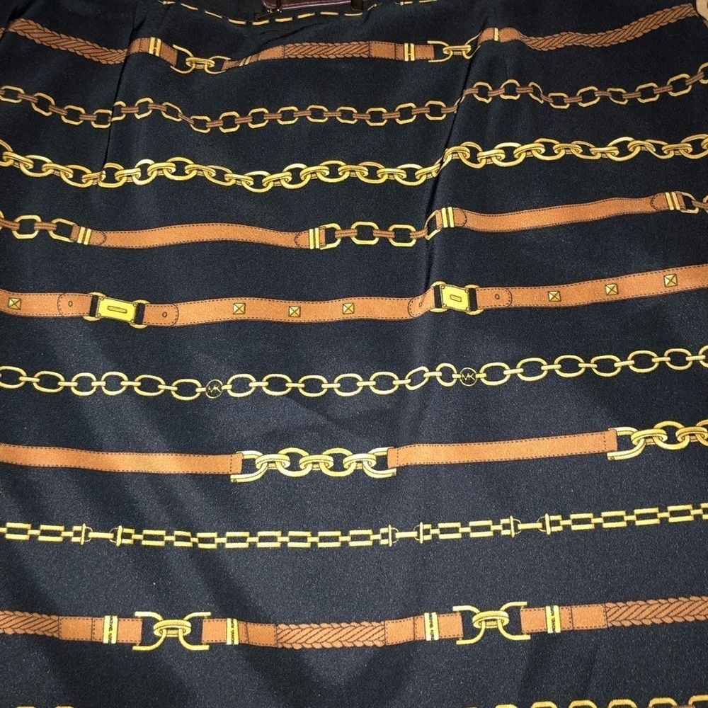 Micheal Kors size 14 black chain print skirt with self belt NWT